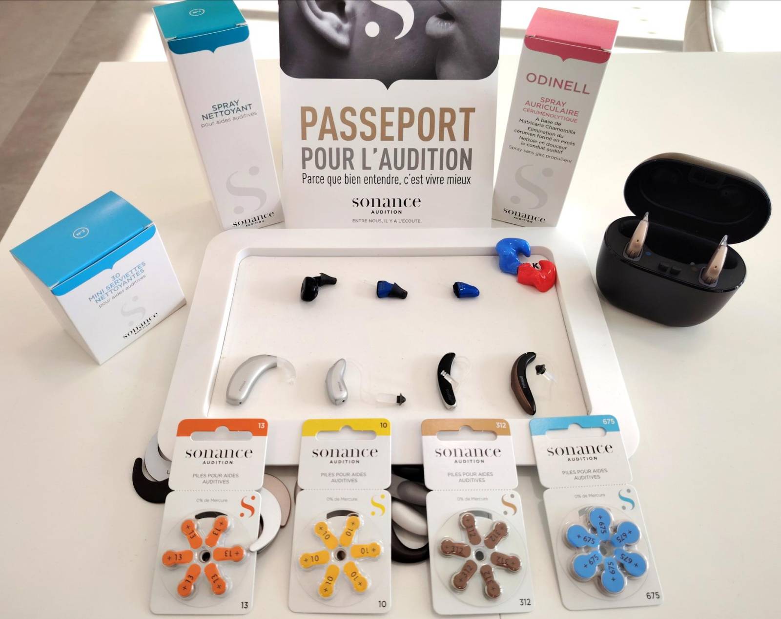 Découvrez les accessoires et produits d'entretiens de vos aides auditives chez Sonance Audition Belley